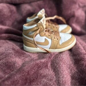 Air Jordan 1 Retro High OG "Praline" (TD)